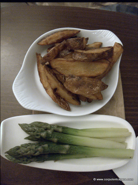 Mr. Little’s Yetholm Gypsy dripping cooked chips and Fresh asparagus 